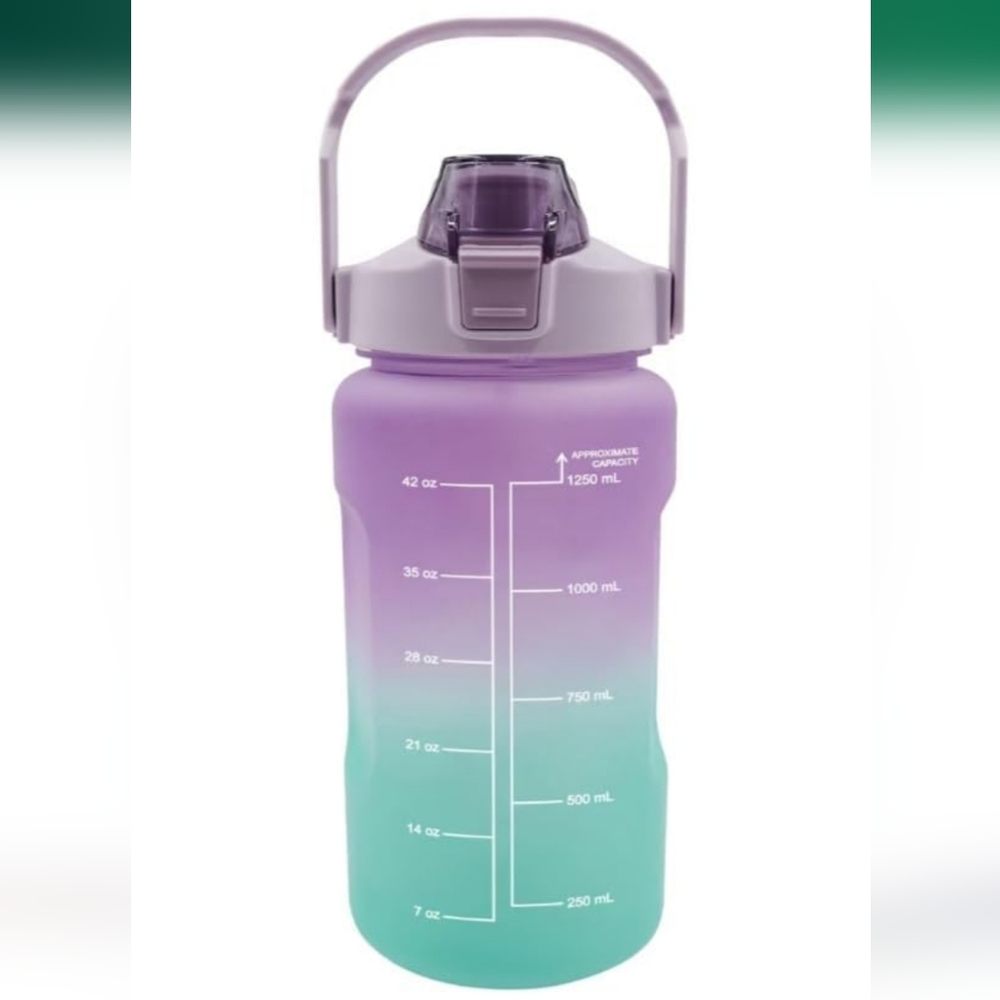 NWOT 48OZ Purple to Teal Motivational Water Bottle